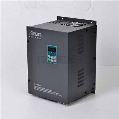 Servomotor s pohonem